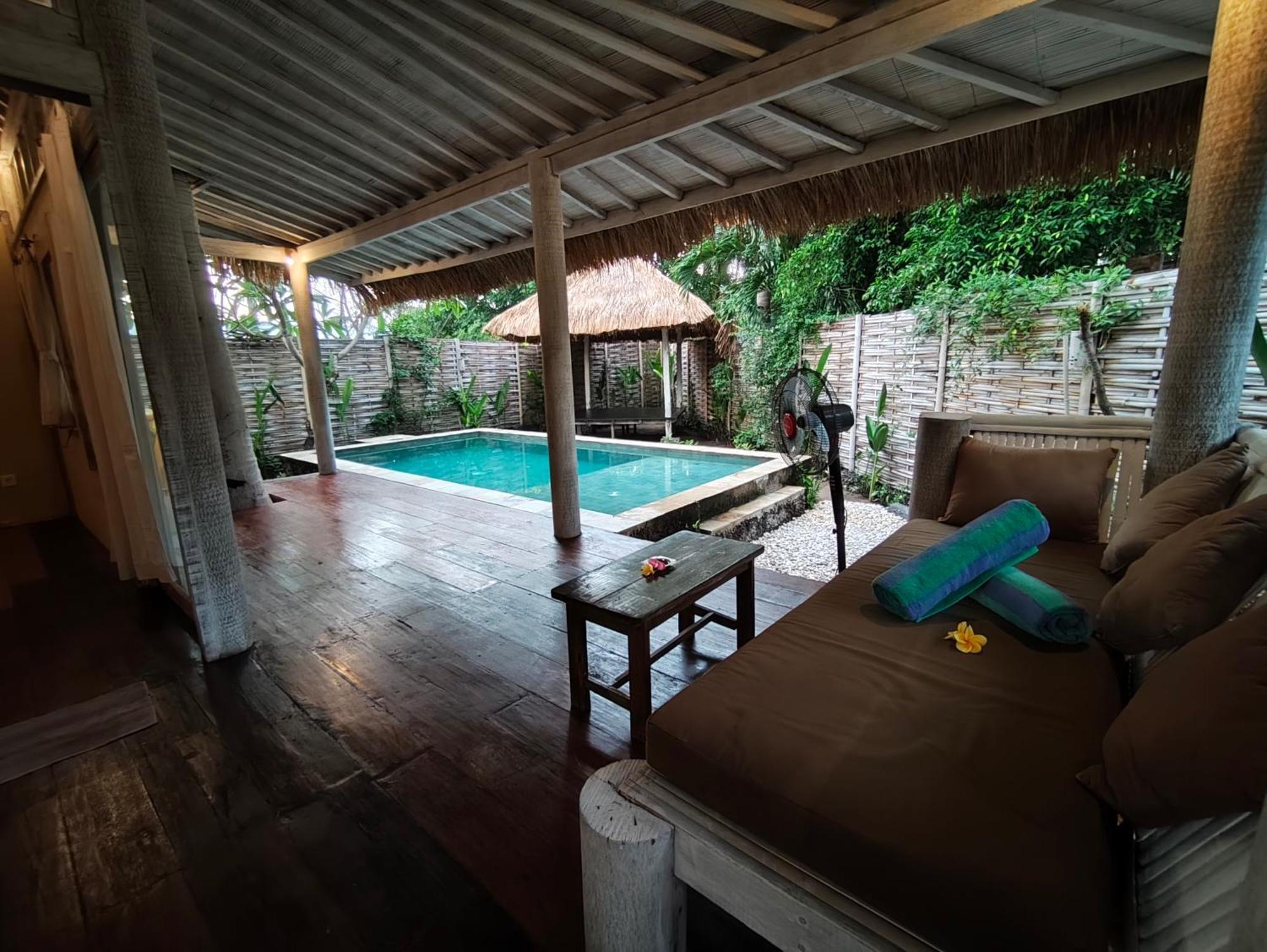 Villa Ibu Gili Trawangan Exterior photo